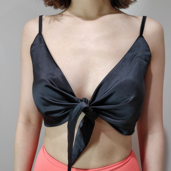 Tops - NWOT black silky tie front crop bralette